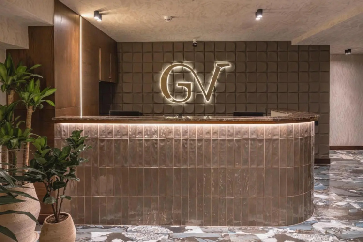Golden Valley Hotel