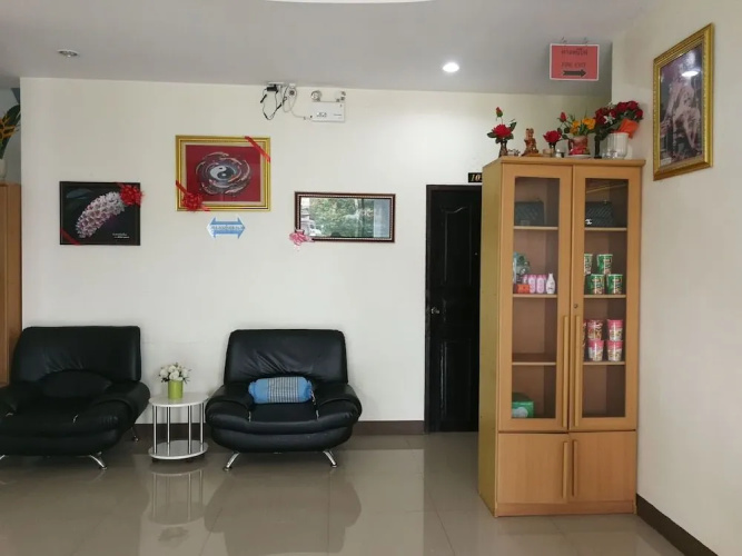 Baan Samran Hotel