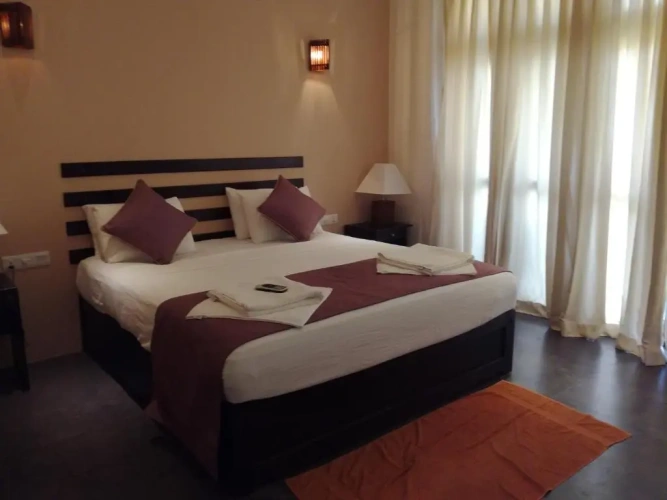 Standard Triple room with sea view