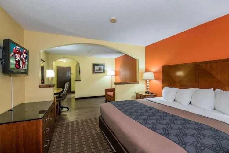 My Home & Suites Madison