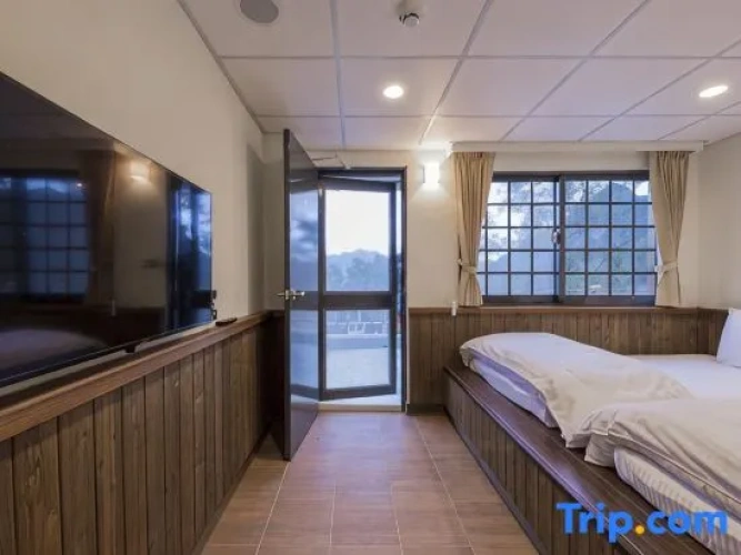 Twin Suite