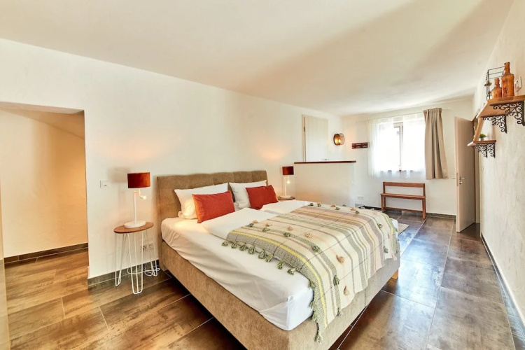 Rochter Apartments