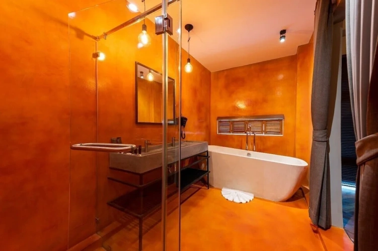 Deluxe Double room with city view
