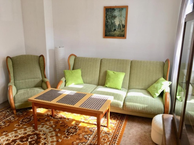 2 Bedrooms Cottage