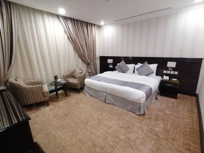 Almaali Hotel