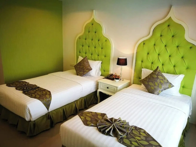 Superior Twin room with city view