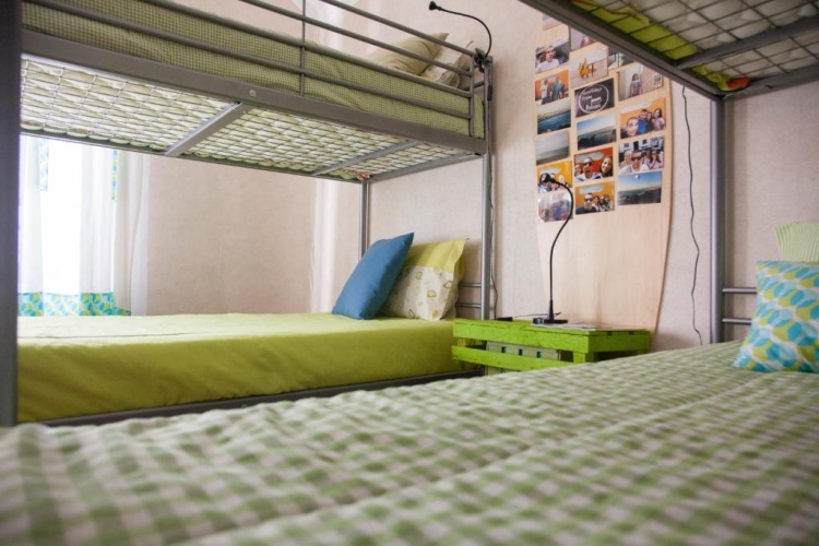 Bed in Dorm with balcony