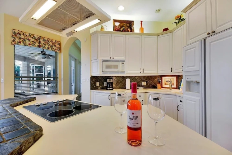 3 Bedrooms Luxury Cottage with pool view