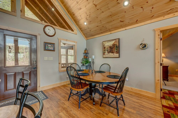 Sun's Cabin by Escape to Blue Ridge