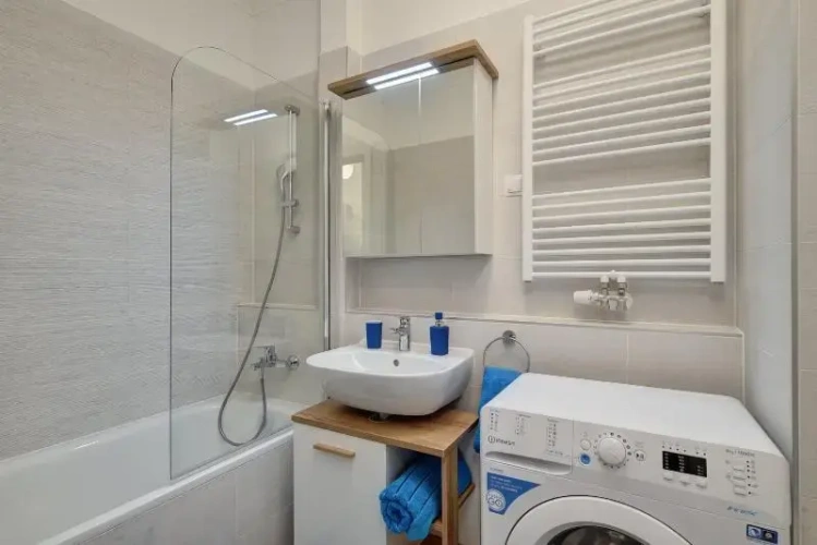 1 Bedroom Luxury Apartment
