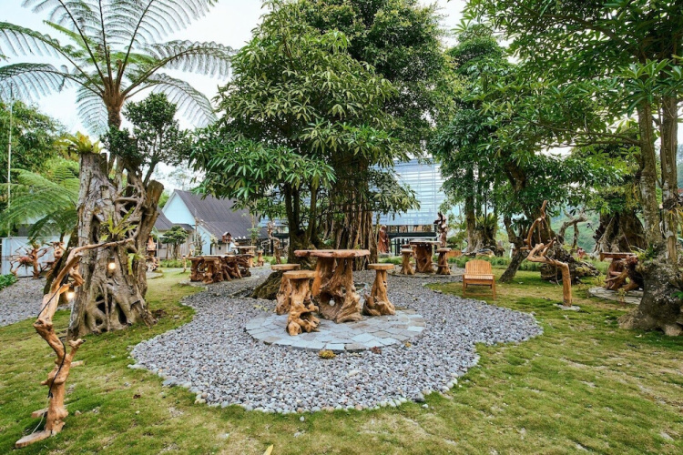 Luxcamp Selo - Merapi View by Horison