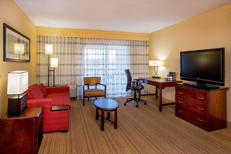 2 Bedrooms Double Suite