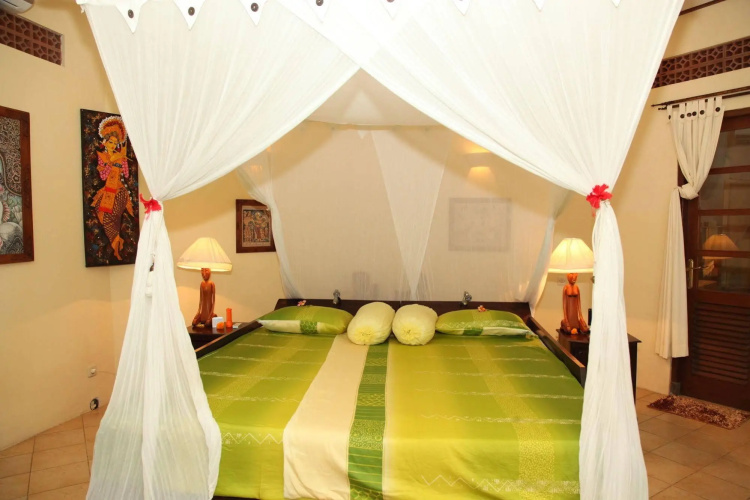 Felicianas Resort