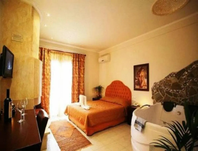 Hotel Athina