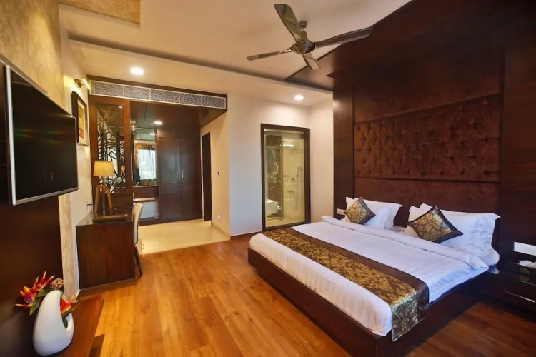 Hotel Crosslane