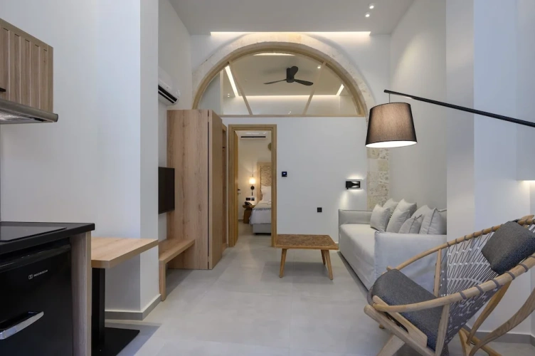 1 Bedroom Suite