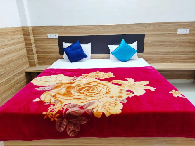 Hotel Parth