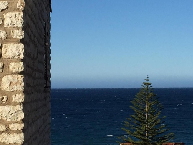 Apartment with sea view