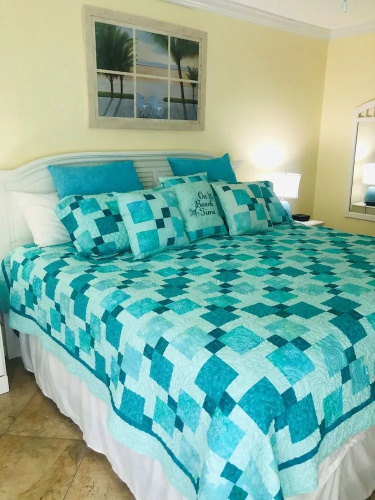 Gulf Shore Condo #311 - 2 Br condo by RedAwning