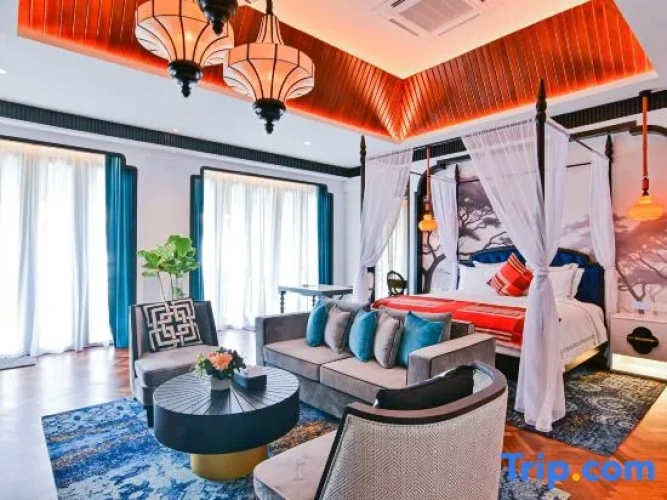 Quadruple Villa