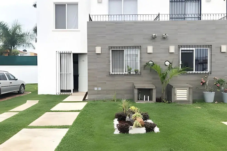 Modern Pool Side House - Puerto Vallarta