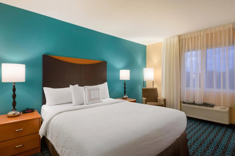 Comfort Inn & Suites Houston North - Spring