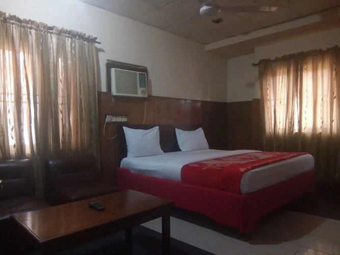 Progandy Guest House (Main)