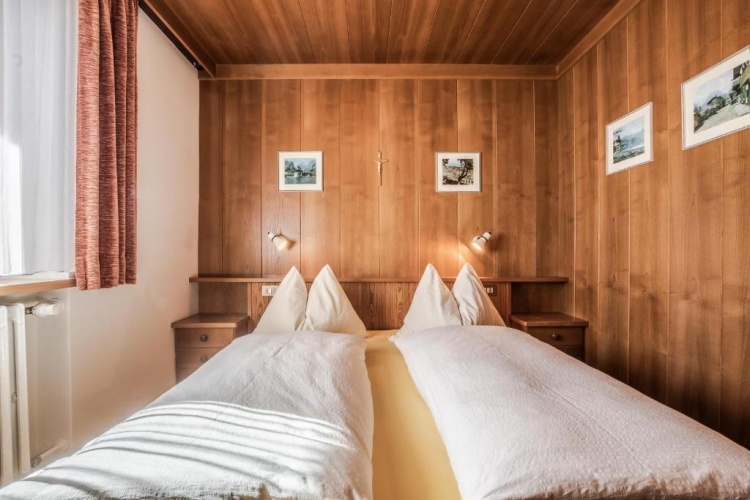 Standard Quadruple room with balcony