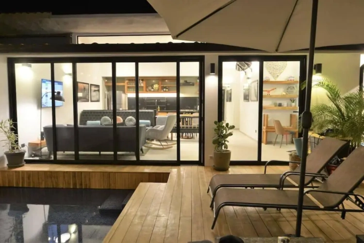 3 Bedrooms Villa