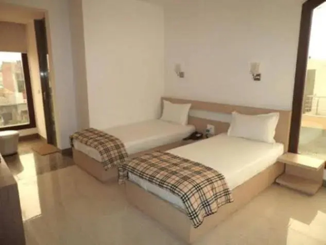 The Crown Hotel