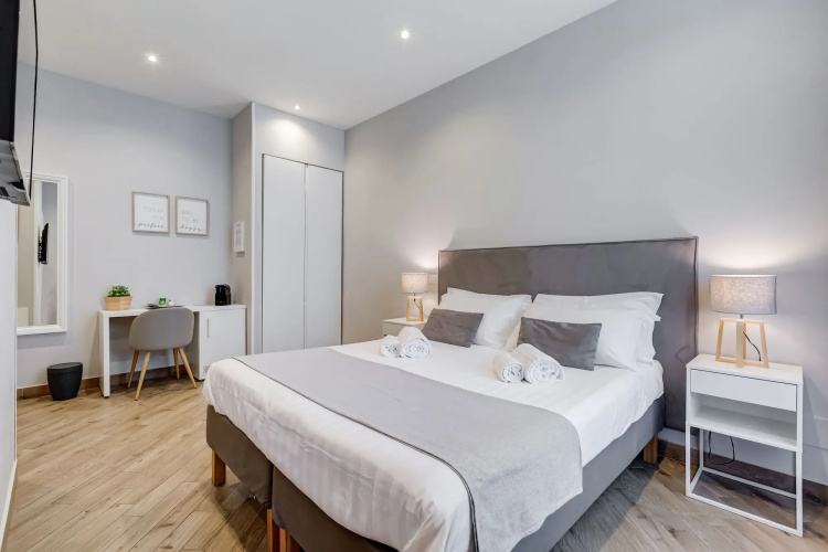 Colonna Luxury Suites
