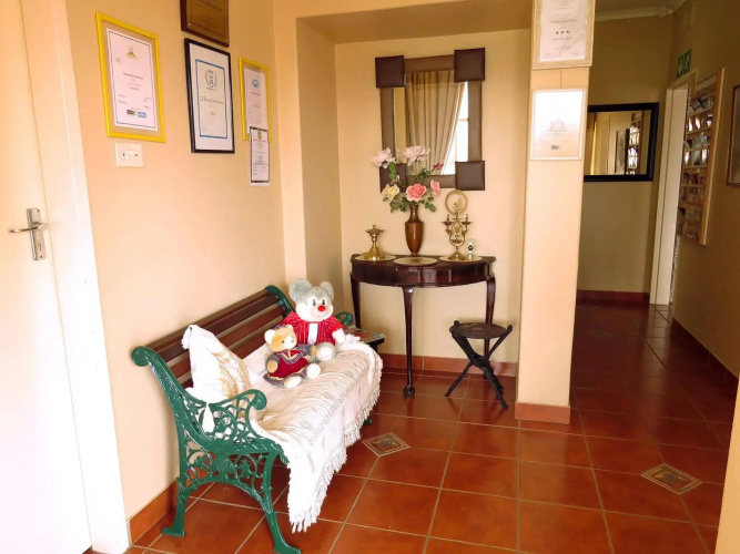JoThams Guest House