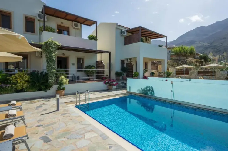 Villa Rea Panoramic Lake View