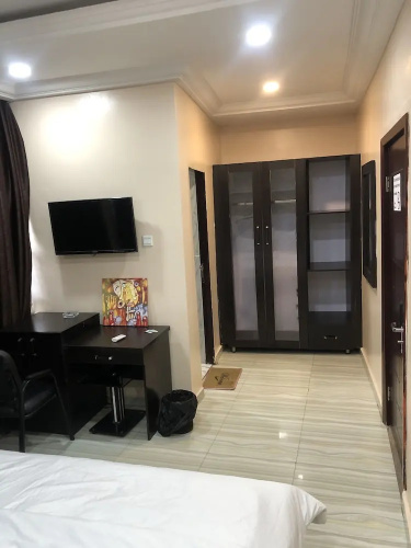 T Golden Villa Hotel