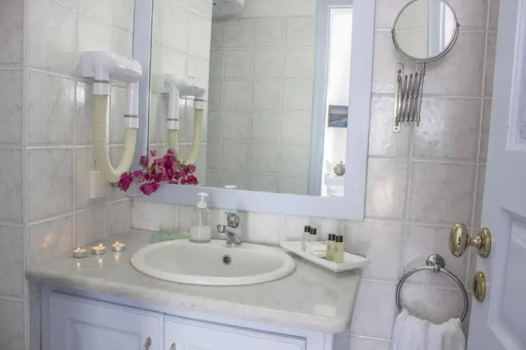 Heliades Apartments