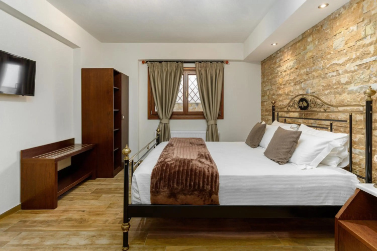 Arxontariki Suites