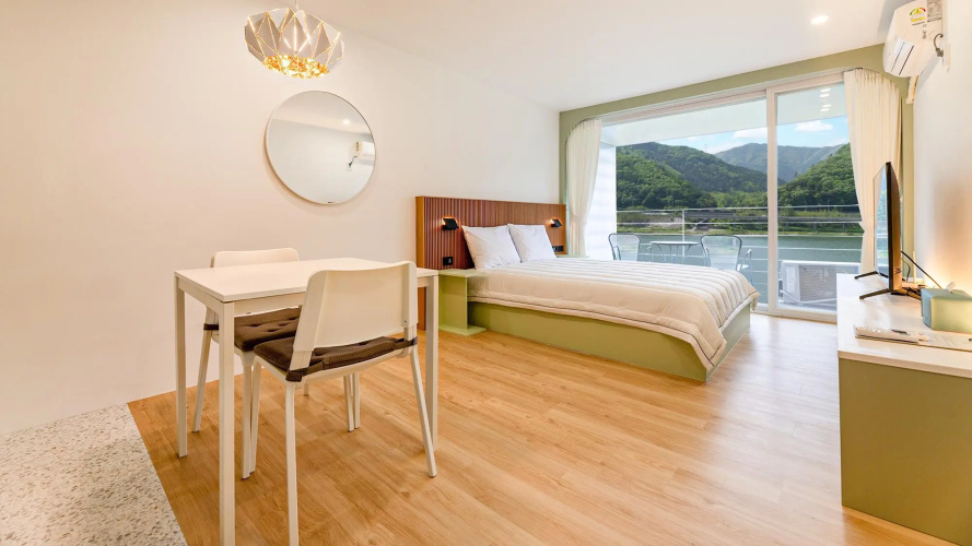 Gapyeong Rowa Riverview Pension