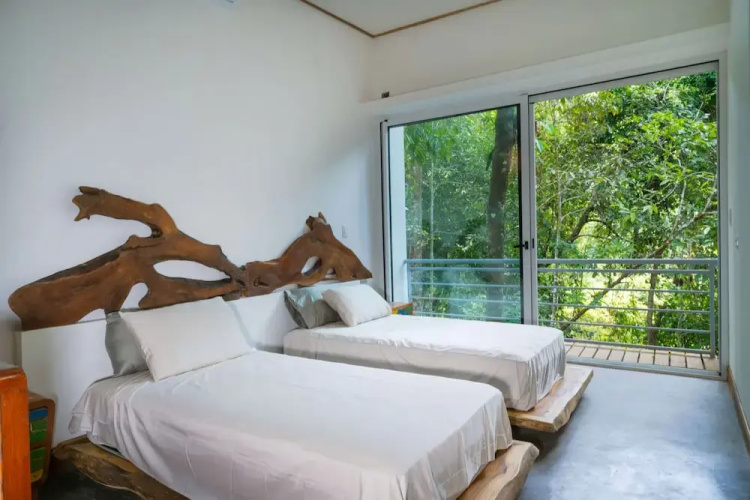 Casa Bromelia