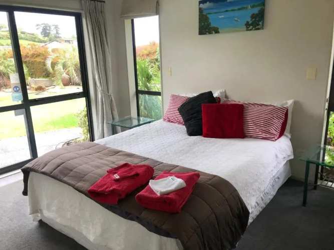 Silverdale Retreat