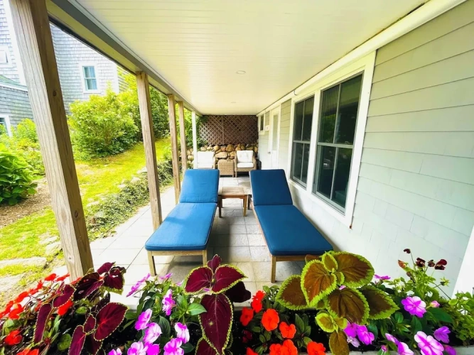 Double Cottage