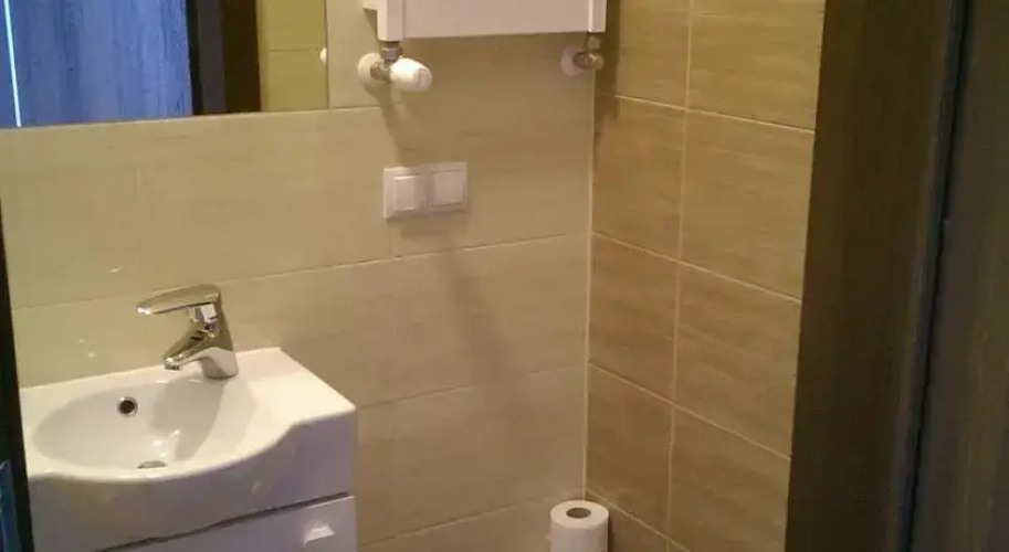 Hotel E7