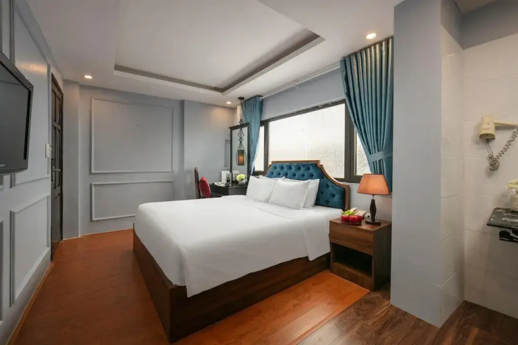 Elegance Premium Hotel