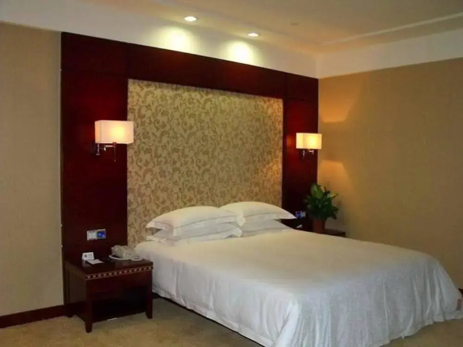Dong Cheng Hotel