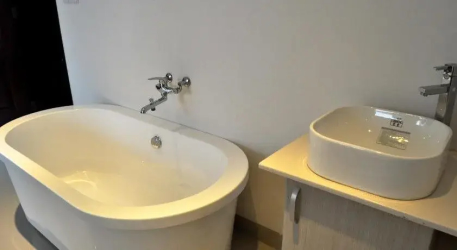 Ami Apartment