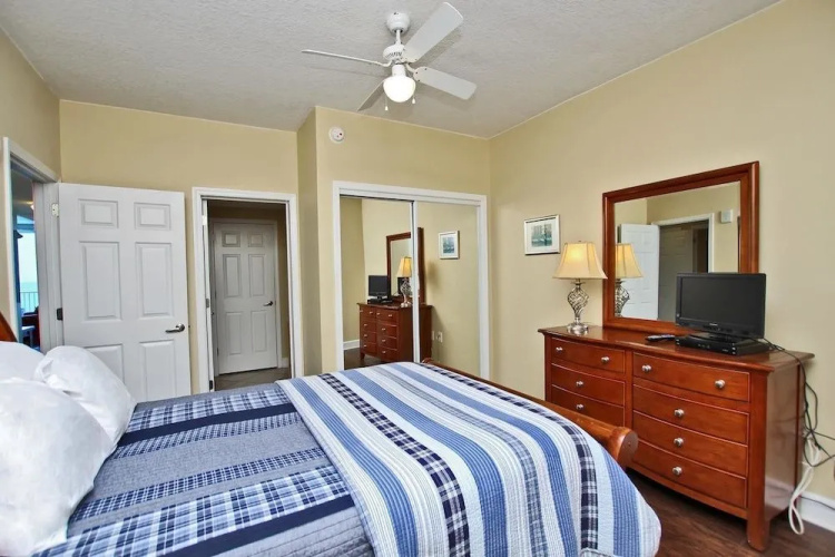 Sanibel 1007 - 3 Br condo