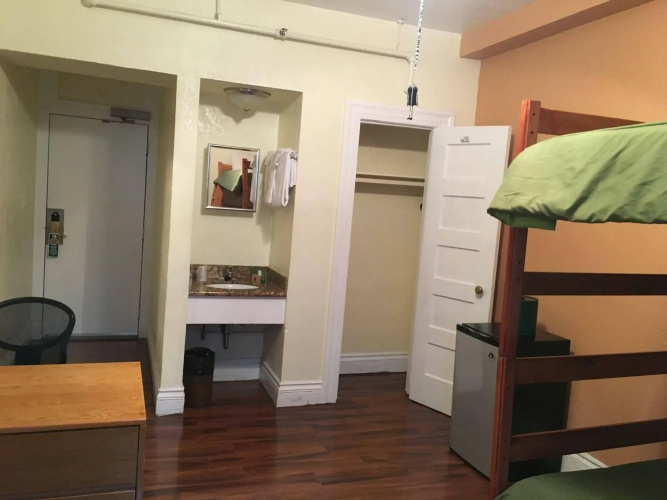 Post Hotel