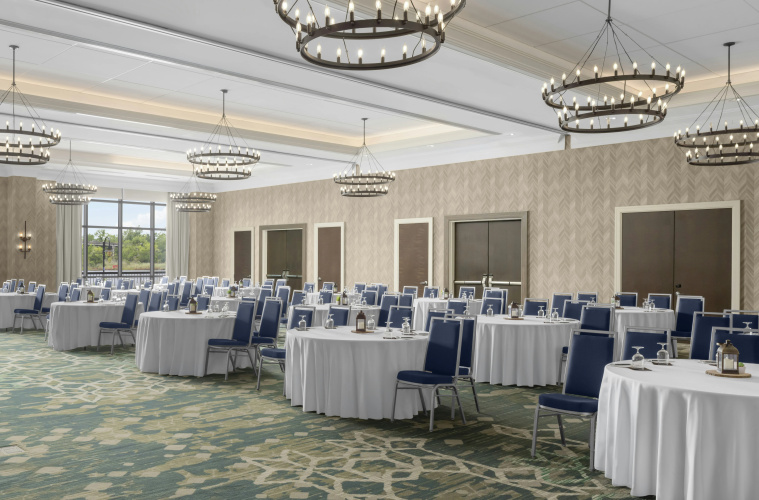 Embassy Suites by Hilton Wilmington Riverfront photo 25