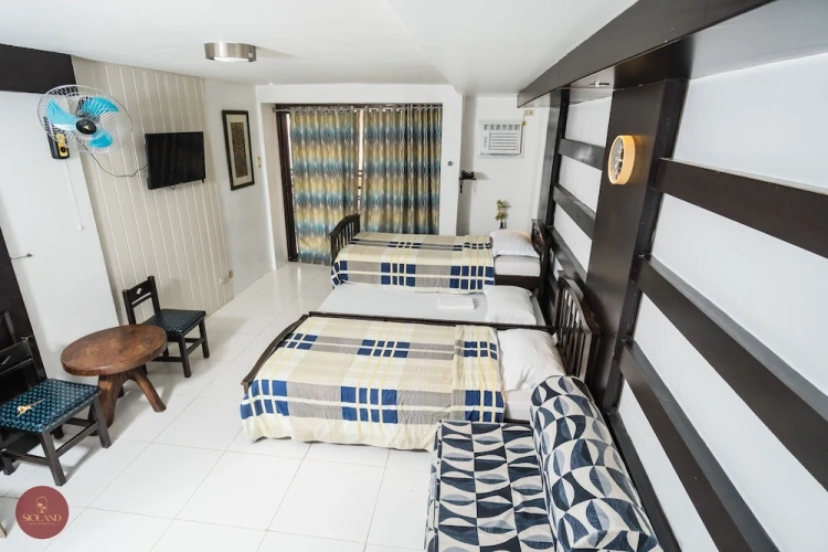 Premier Triple room