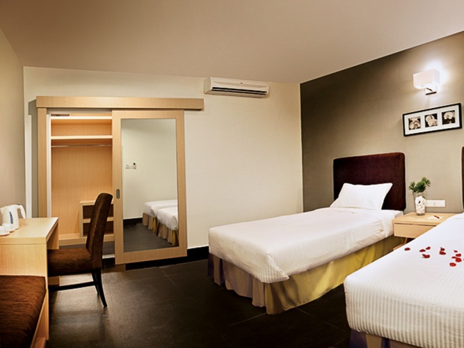 Superior Twin room