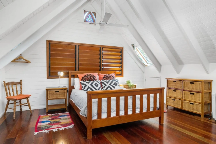 4 Bedrooms Standard room
